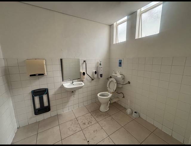321M² CO-WORKING SPACE TO LET IN BLACKHEATH INDUSTRIAL